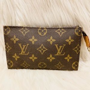 SOLD : Authentic Louis Vuitton Cosmetic Pouch Bag